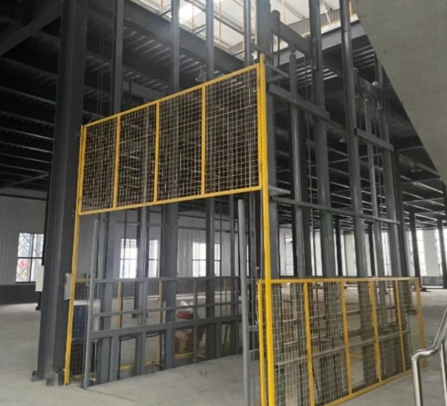 呼兰请详细介绍一下货梯安装在室外的维护方法